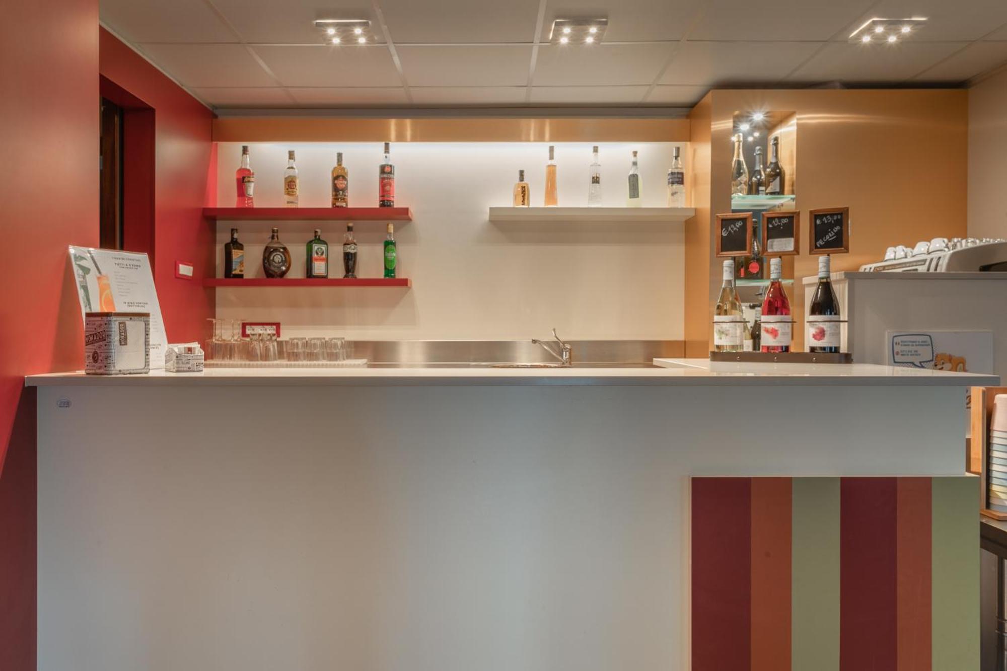 普雷斯缇吉酒店 Montesilvano Marina 外观 照片